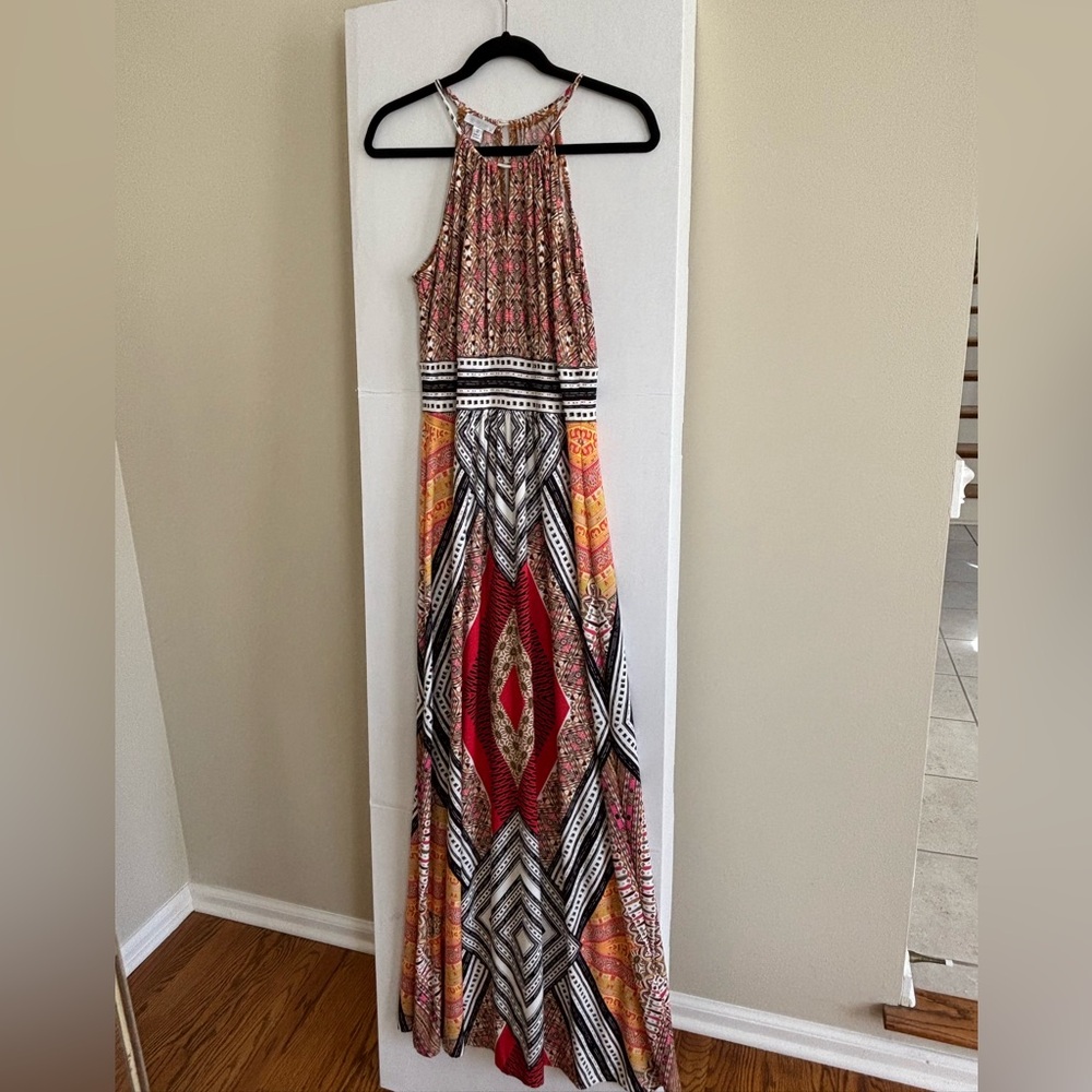 Maxi dress in stunning color comb - polyester and spandex material - never worn